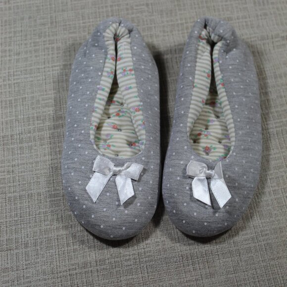 NWOT Pink Grey Polka Dot Slipper House Shoes - Picture 1 of 5